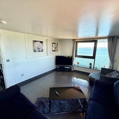 Ocean Park Apartments - Oceanfront - Free Parking And Fast Wifi 爱丁堡 外观 照片